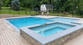 geometric-pool-and-raised-spa