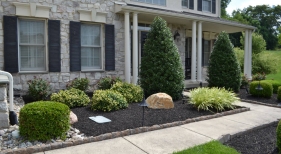 Front-Entryway-Landscaping