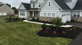 Front-House-Landscaping