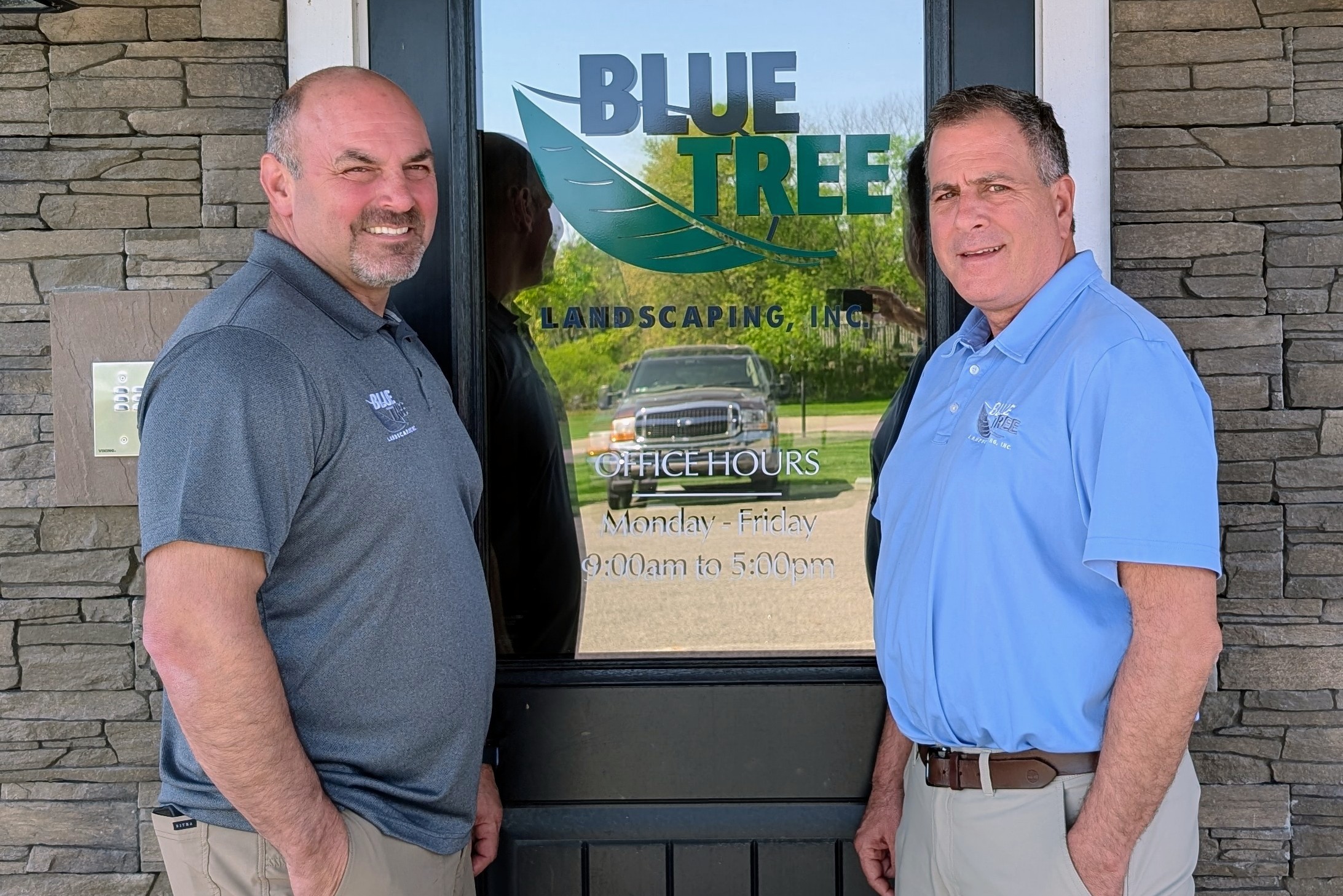 Blue Tree Landscaping | Contact New Blue Tree Landscaping | Contact New