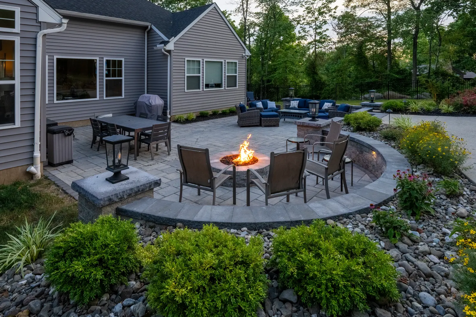 Propane fire pit and curved patio seating in Pottstown, PA
